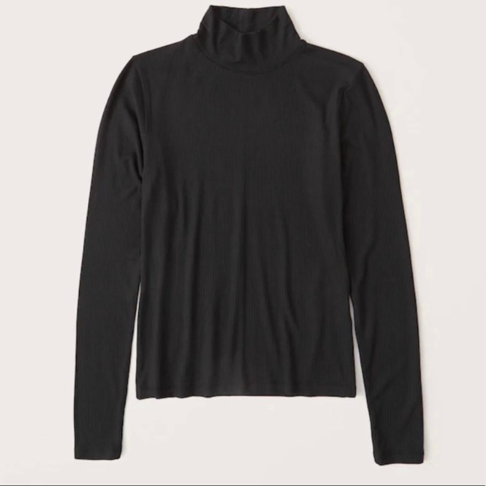 NWT Abercrombie Mock Neck Long Sleeve Tee